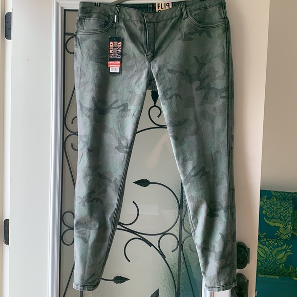 Jeans - Picture 3 of 5